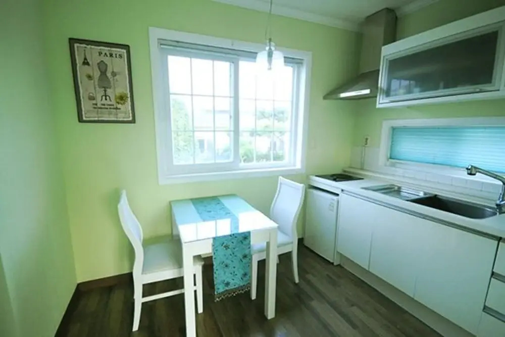 Anmyeondo Cinderella Pension