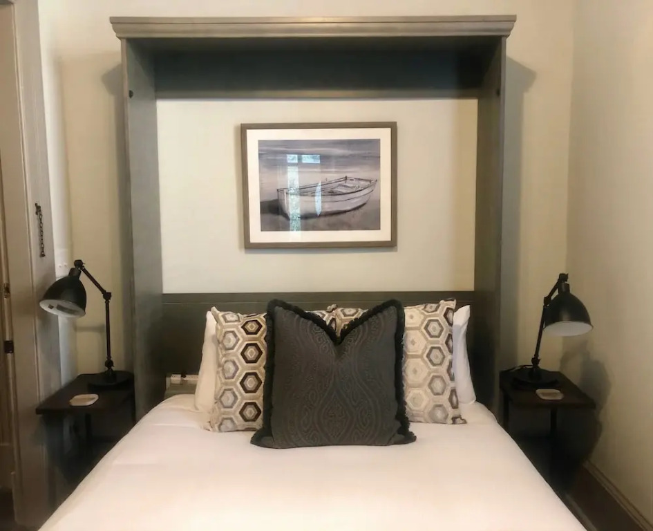 The Ashley Inn