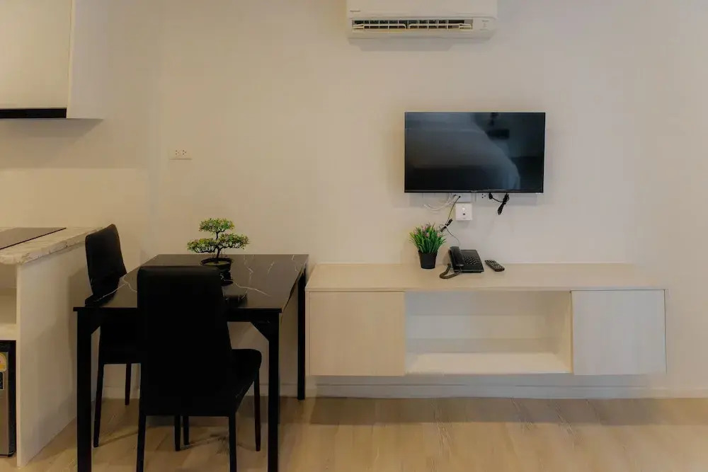 The Rizin Hotel Phratamnak