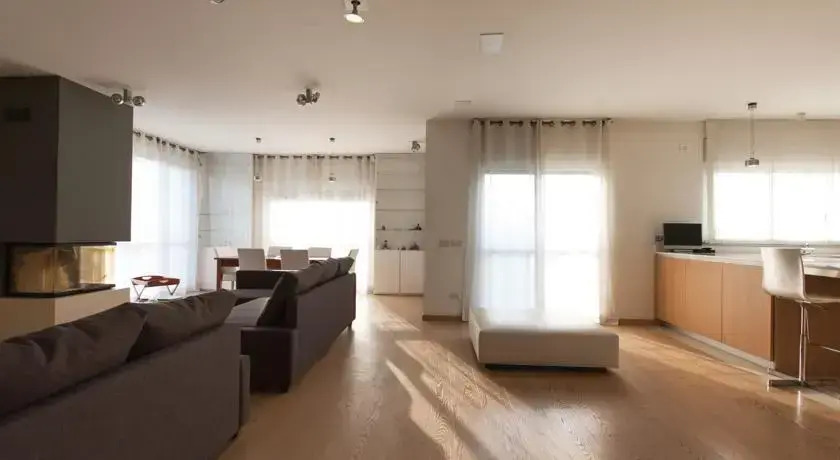 Luxury Central Flat