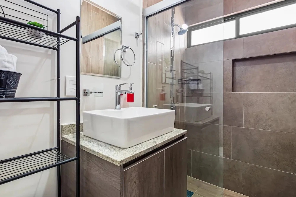 Porto Residencial, Unit 10 Sunny House in Nuevo Vallarta With Pool Access