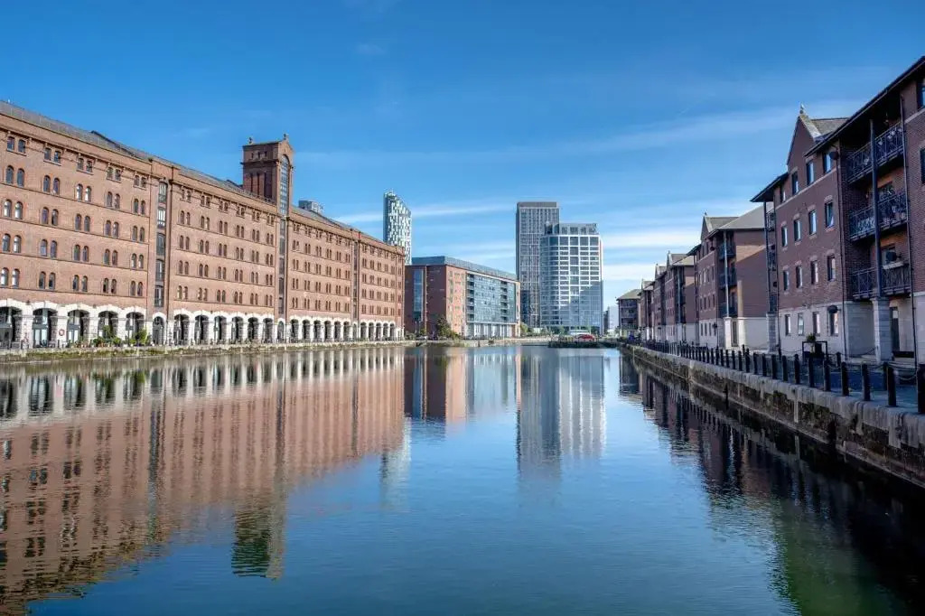 Waterloo Quay Apartment Private Parking