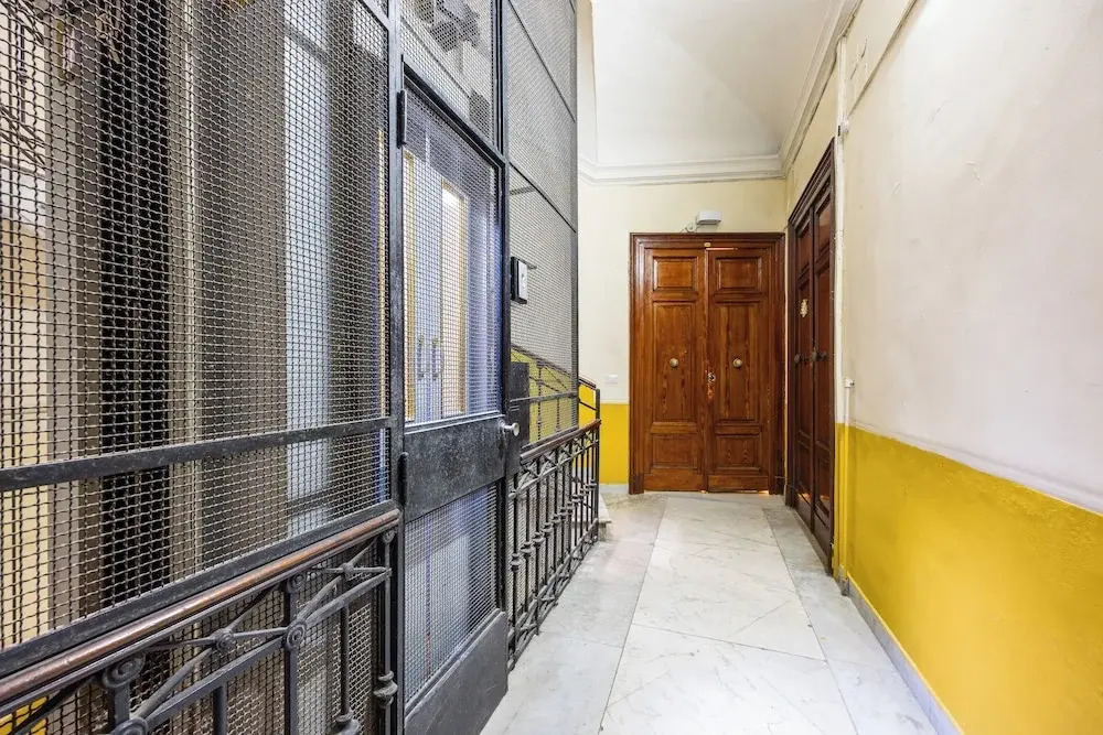 4 Stelle Housing - Rooms and Apartments by Wonderful Italy
