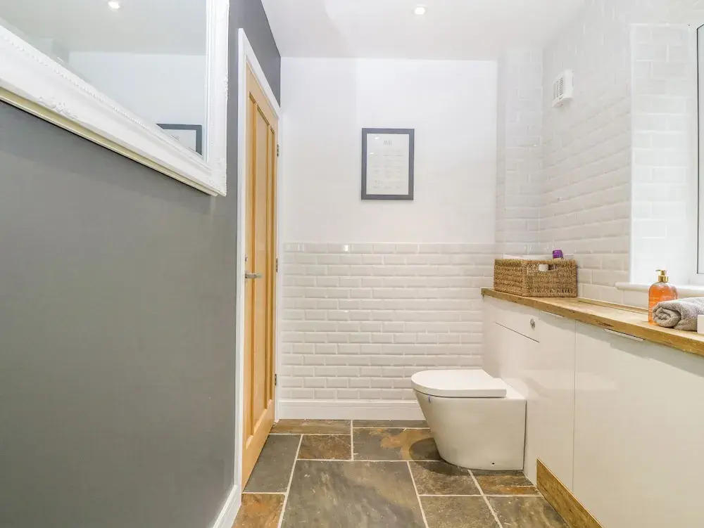 3 Bed in Llanbedrog oc-brntr