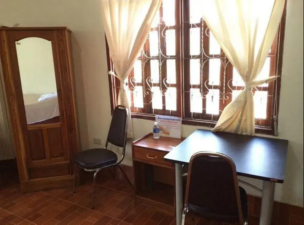Lao Chaleun Hotel
