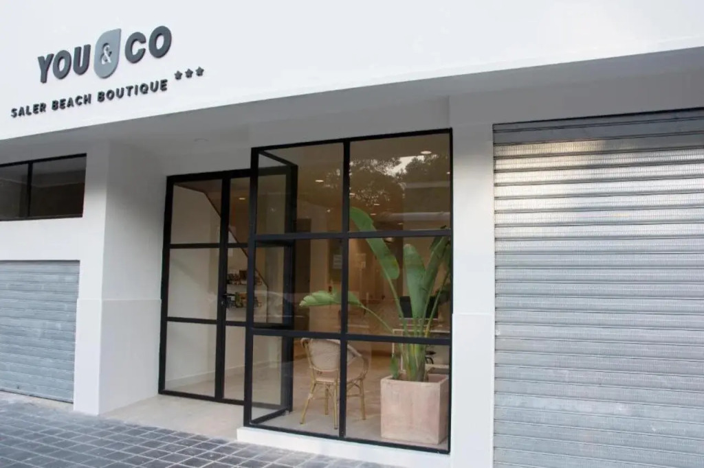 YOU & CO. Saler Beach Boutique