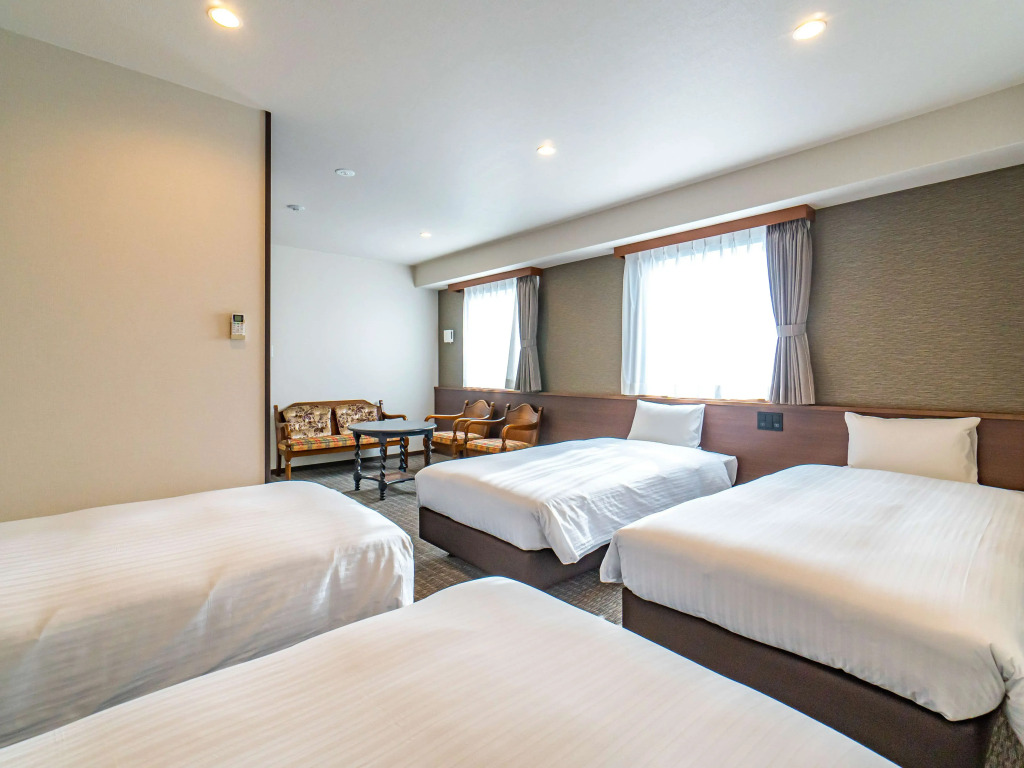 Bande Hotel Tenpozan Higashi