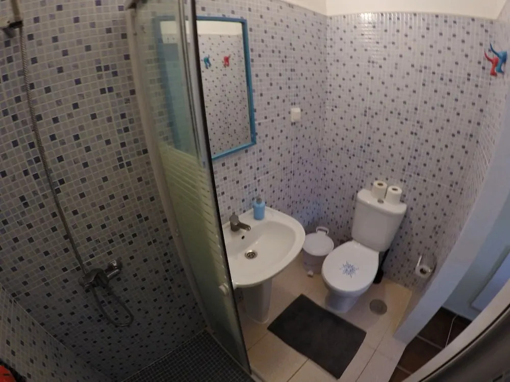 Supertubos Beach Hostel