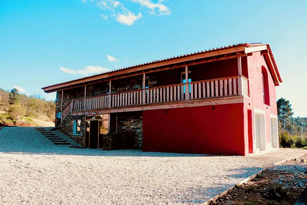 Ananda Guesthouse AL