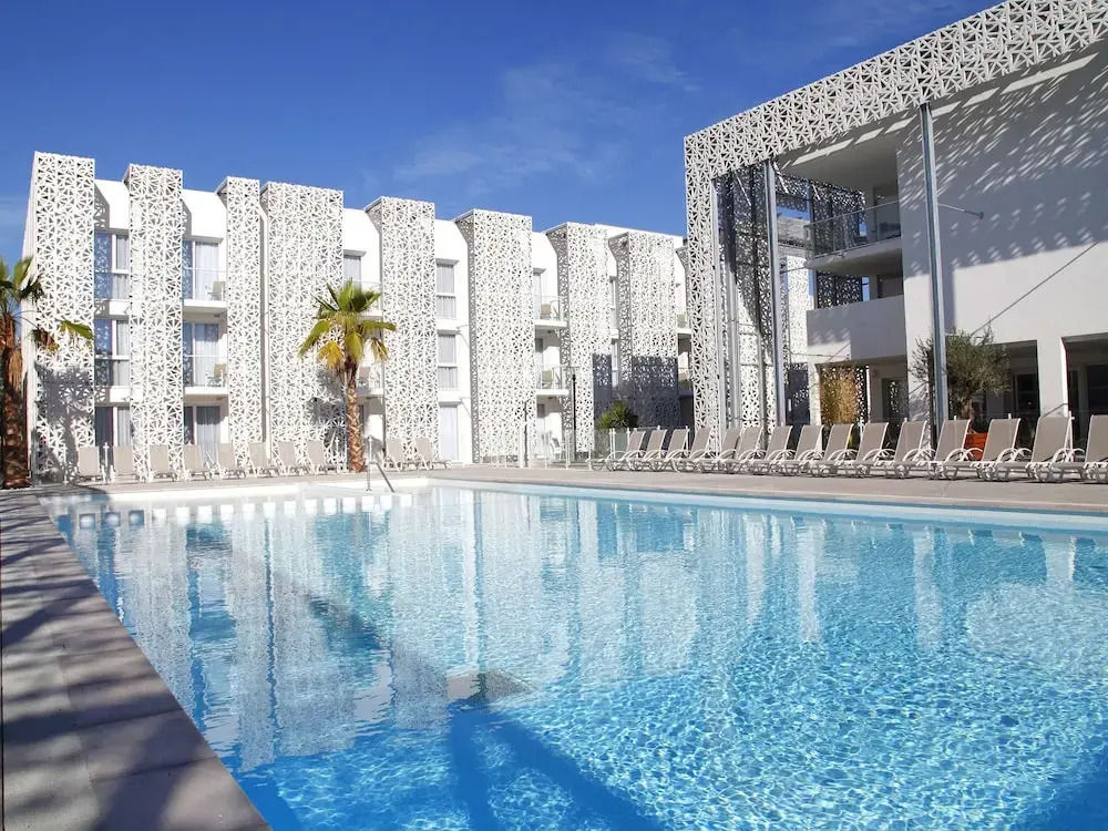 Comfortable apartment near the sandy beach of Rochelongue