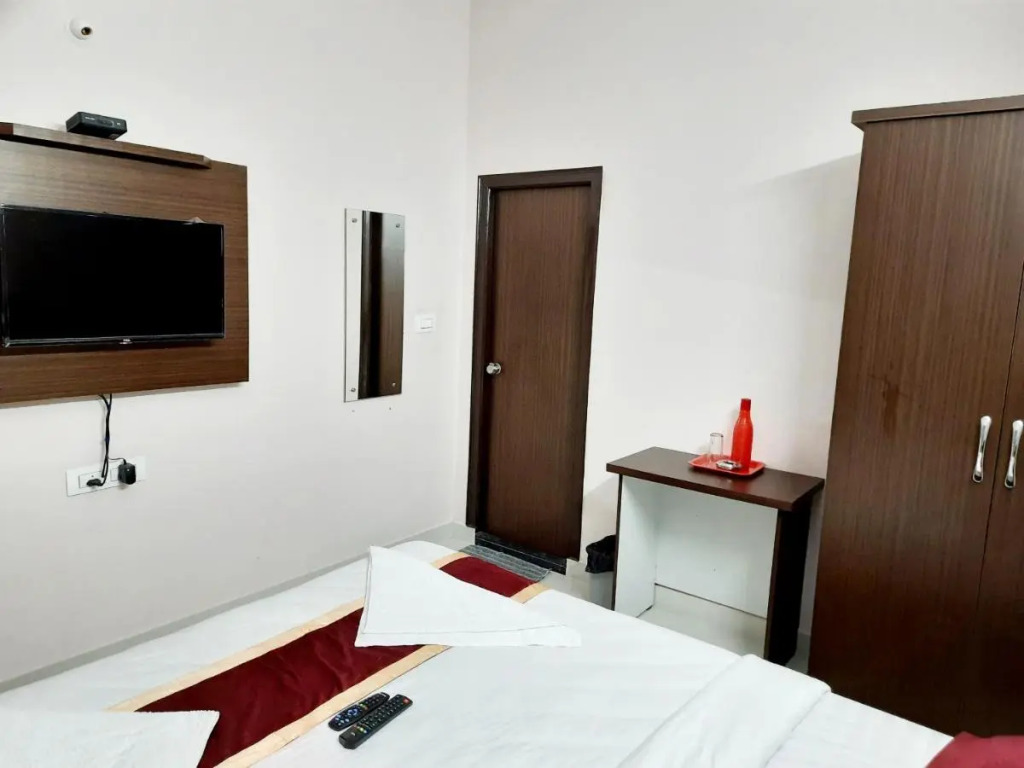 Hotel Royal Suites - Yeshwanthpur