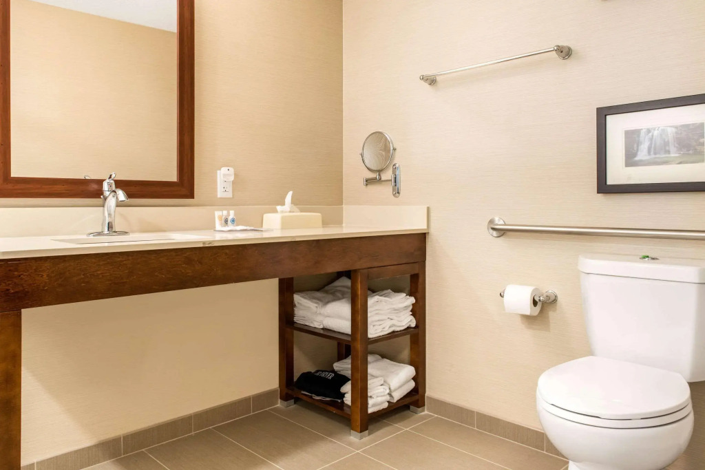 Comfort Suites Columbus Airport