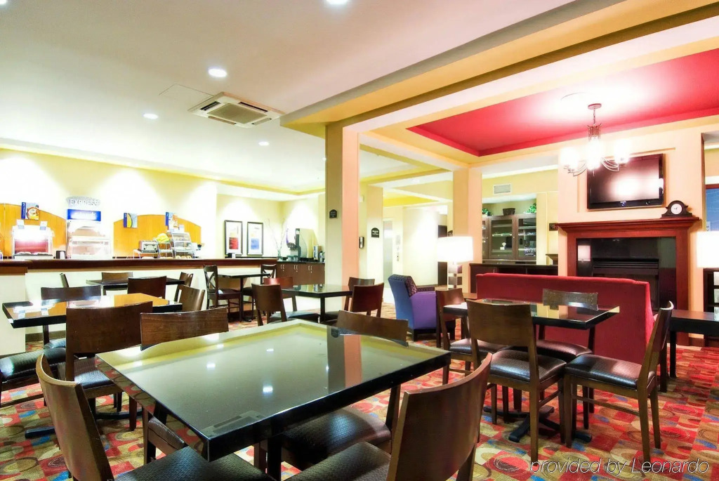 Holiday Inn Express Hotel & Suites Eugene Downtown - University by IHG