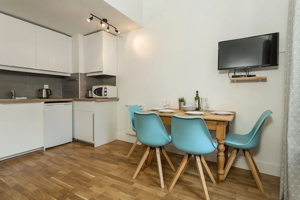 Apartment Iris 4