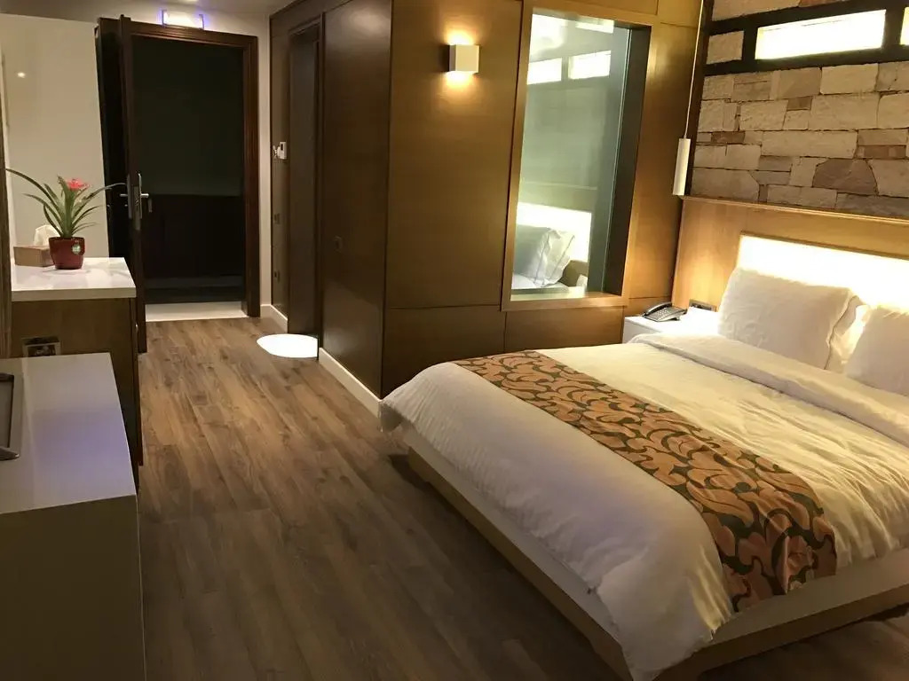 KERCULLA Resort
