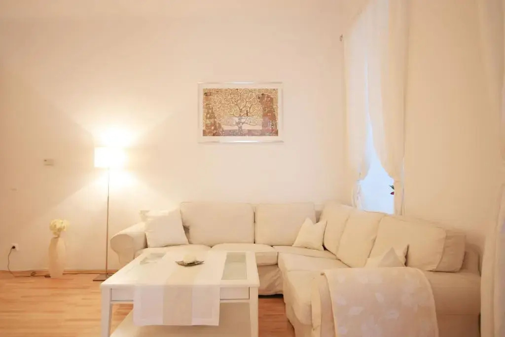 Apartment Easy Living