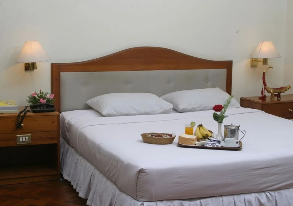 Yuzana Hotel