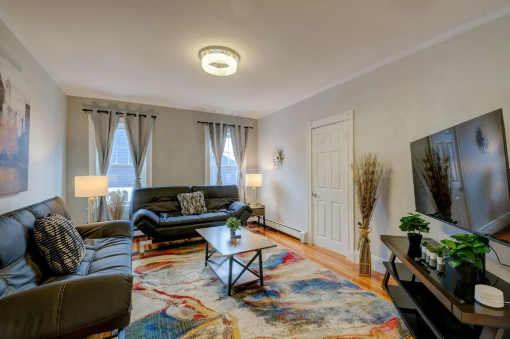 Spacious 2bd/1ba | Free Parking | 3D TOUR