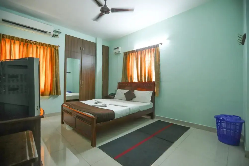 ULO Saicharan Comfort Inn