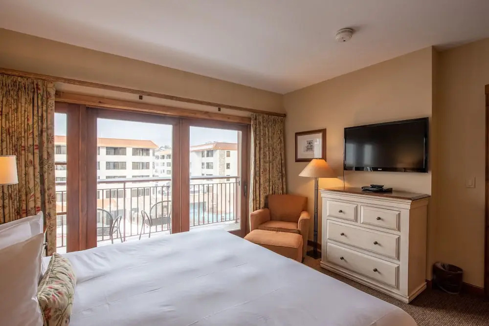 Updated 1 Bedroom In Mountaineer Square Condo - No Cleaning Fee! by RedAwning