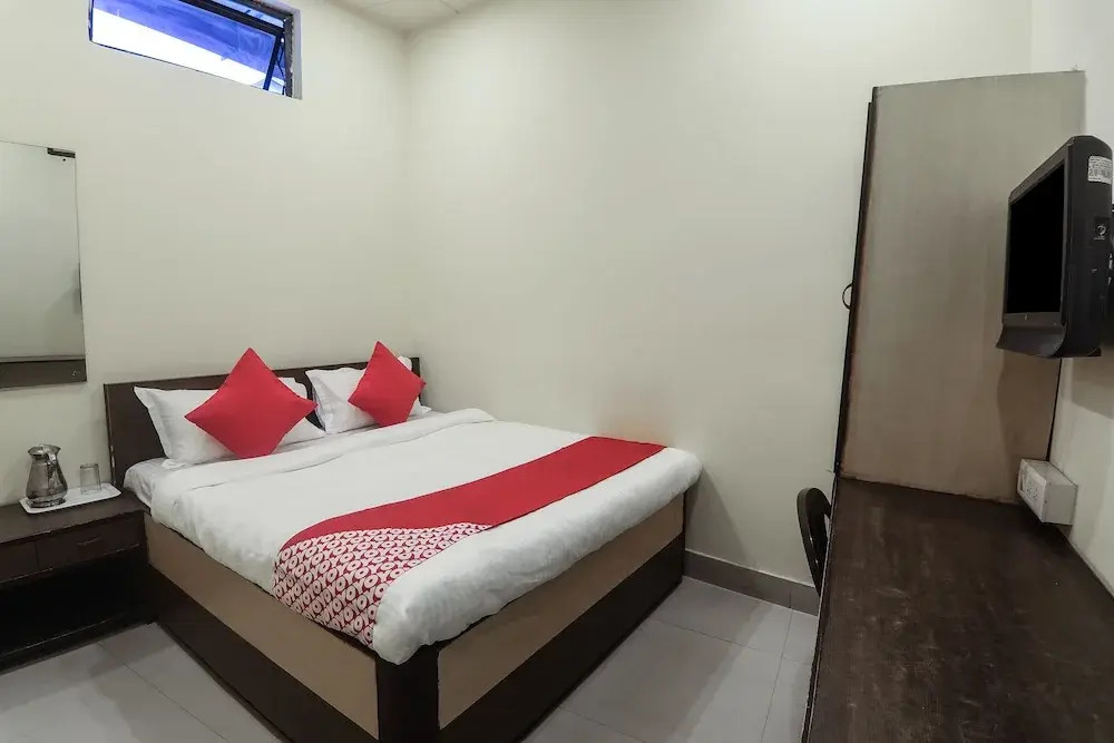 Hotel O Golden Peak