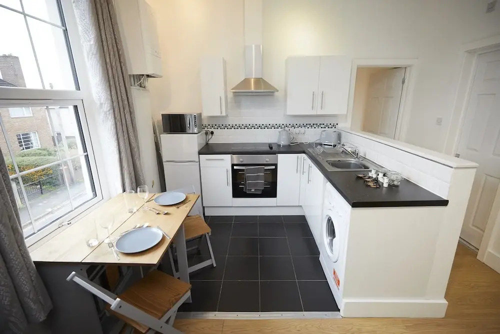 Lovely 2 bedroom apartment on Shirley Road in Southampton with free parking