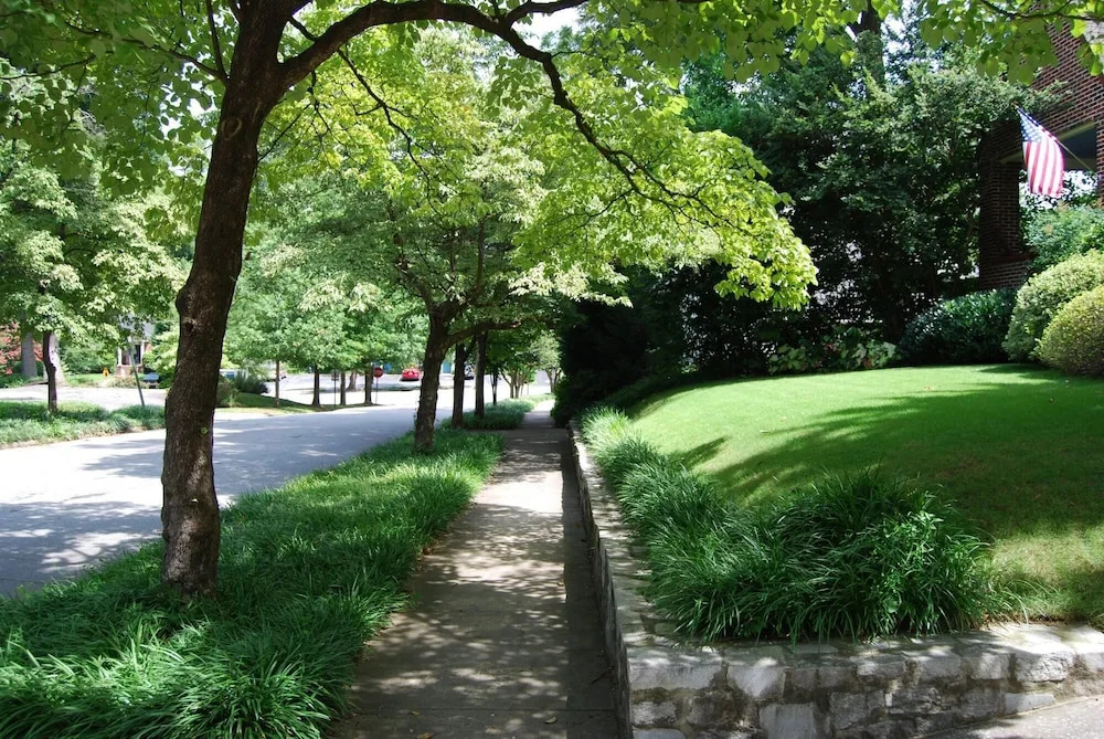 B2bk Professional Condo w Wi-fi Perfect for Business Travelers