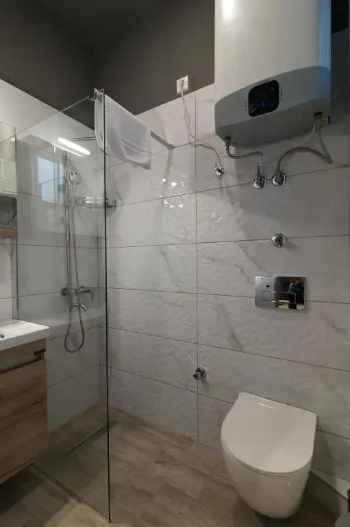 Elegant Studio
