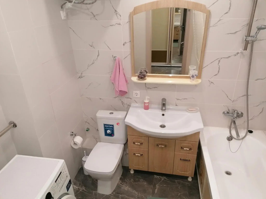 Апартаменты на Сабира Ахтямова, 1к2