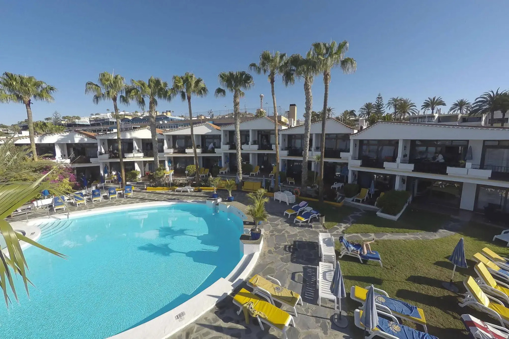 Sunsuites Carolina