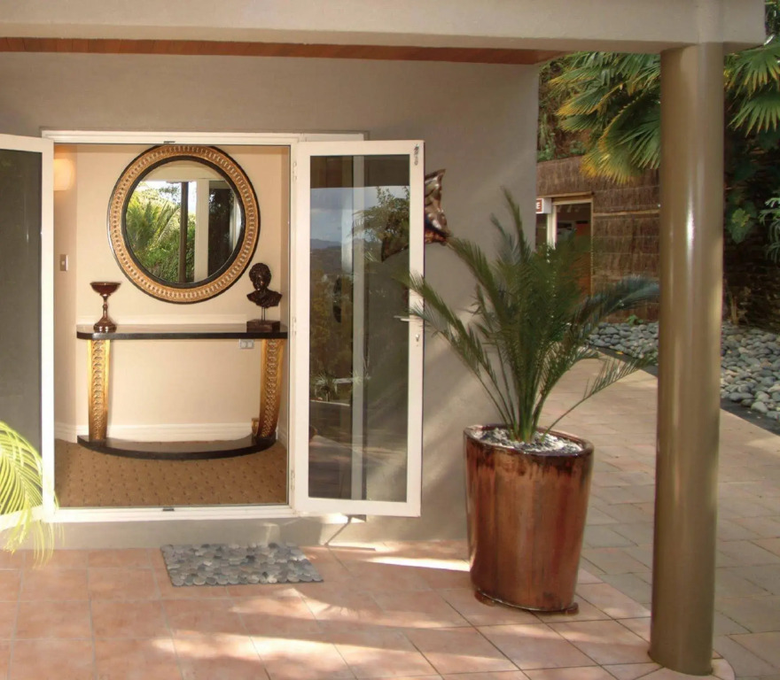 Sanctuary Palms
