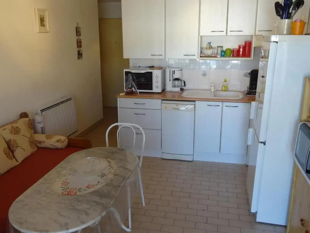Appartement Sète, 2 pièces, 4 personnes - FR-1-472-133