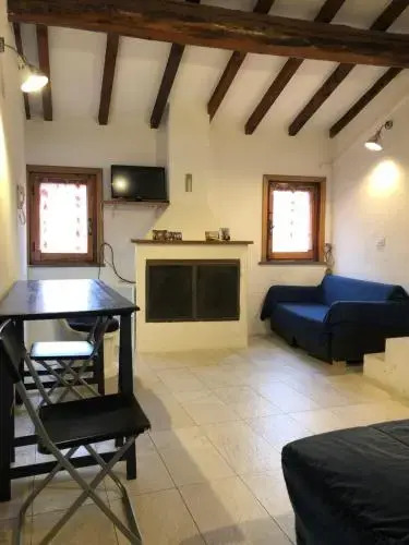 Holiday House La Colombaia