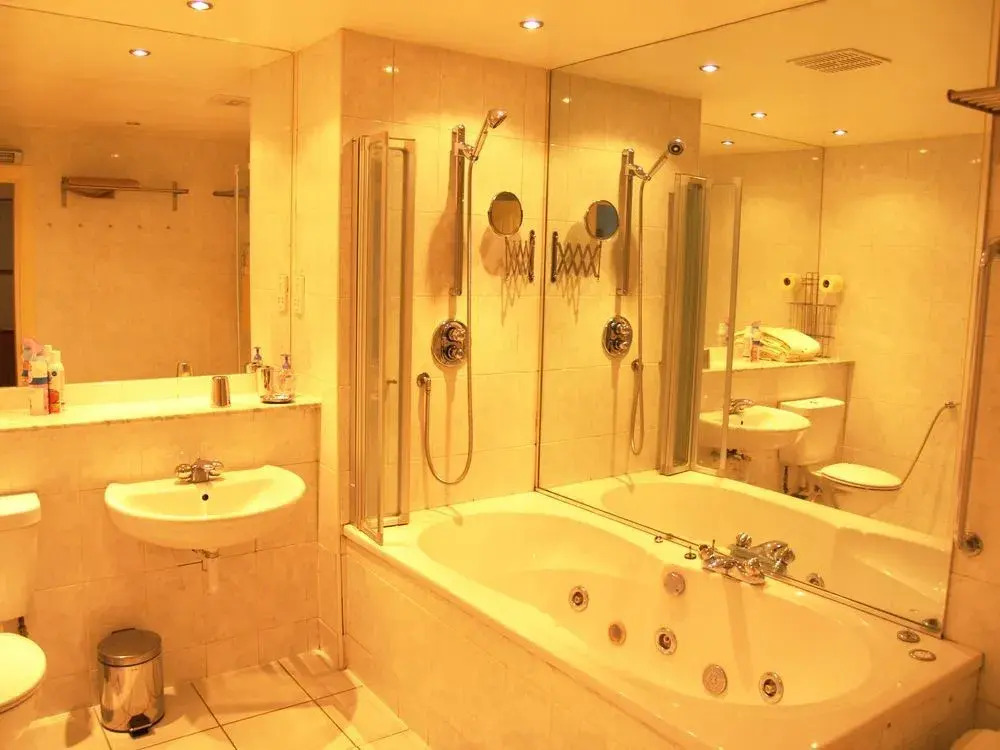 Royal Mile Mansions Apartment 27