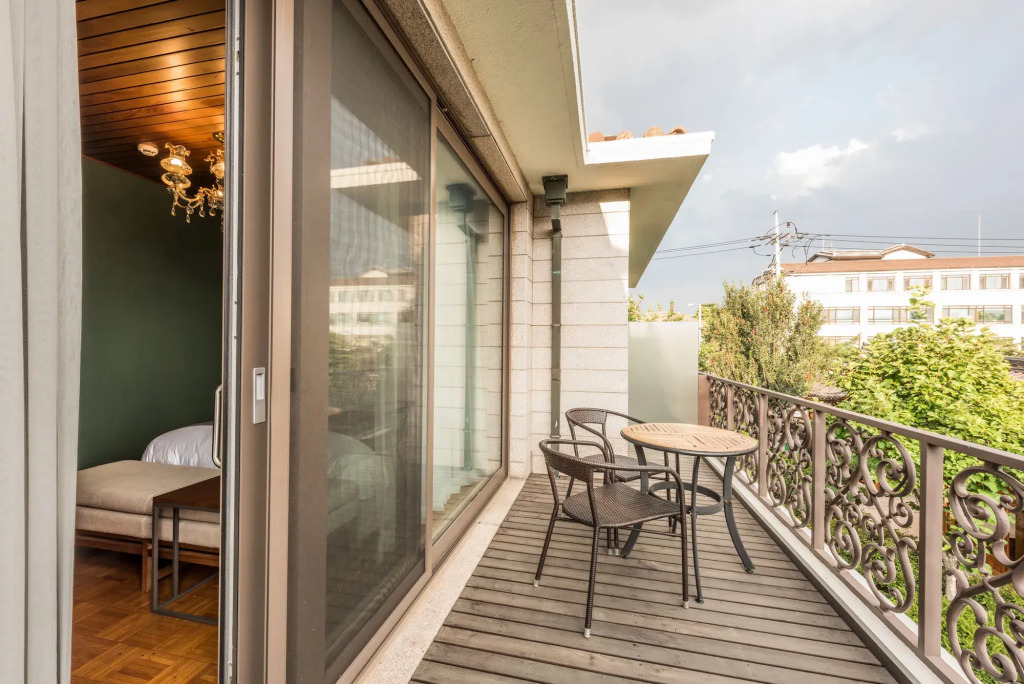 Bonum 1957 Hanok and Boutique