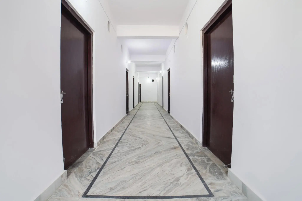 HoTEL MEHRAZ