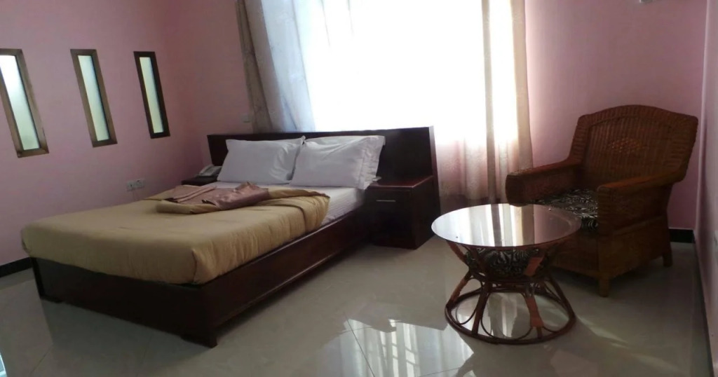 Fahari Hotel