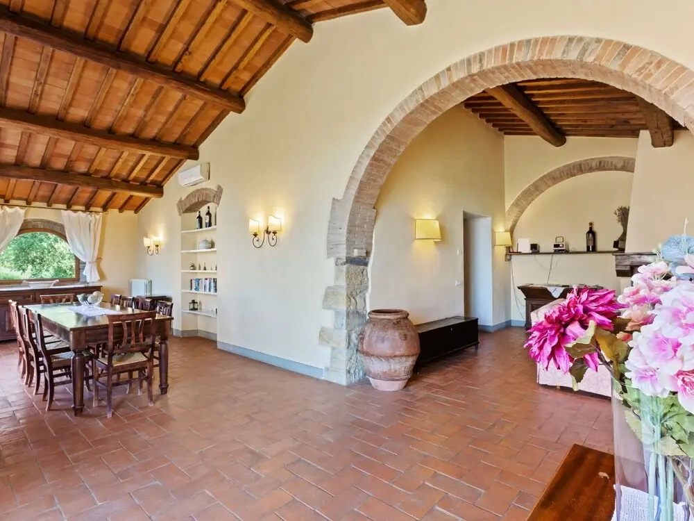 Lovely Villa in Tavarnelle Val di Pesa with Private Swimming Pool