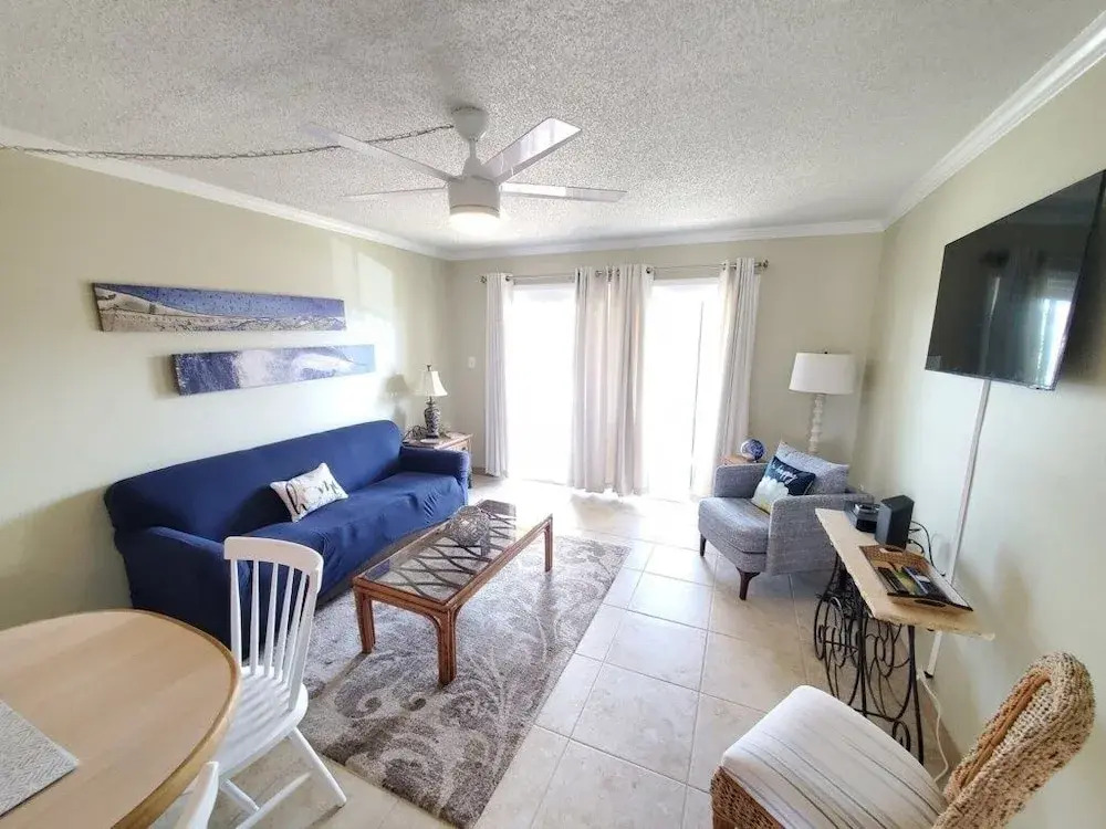 Pelican Inlet A206: Pool Access & Tennis Courts 2 Bedroom Condo