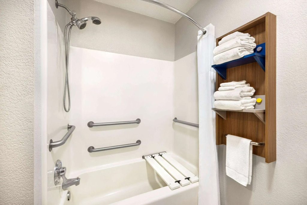 Microtel Inn & Suites by Wyndham New Ulm