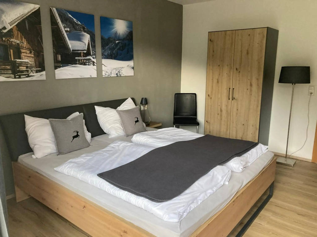 NEW! Apartment Gipfelglück Kaprun - modern, 75m2, Sauna, Pkw, Wifi
