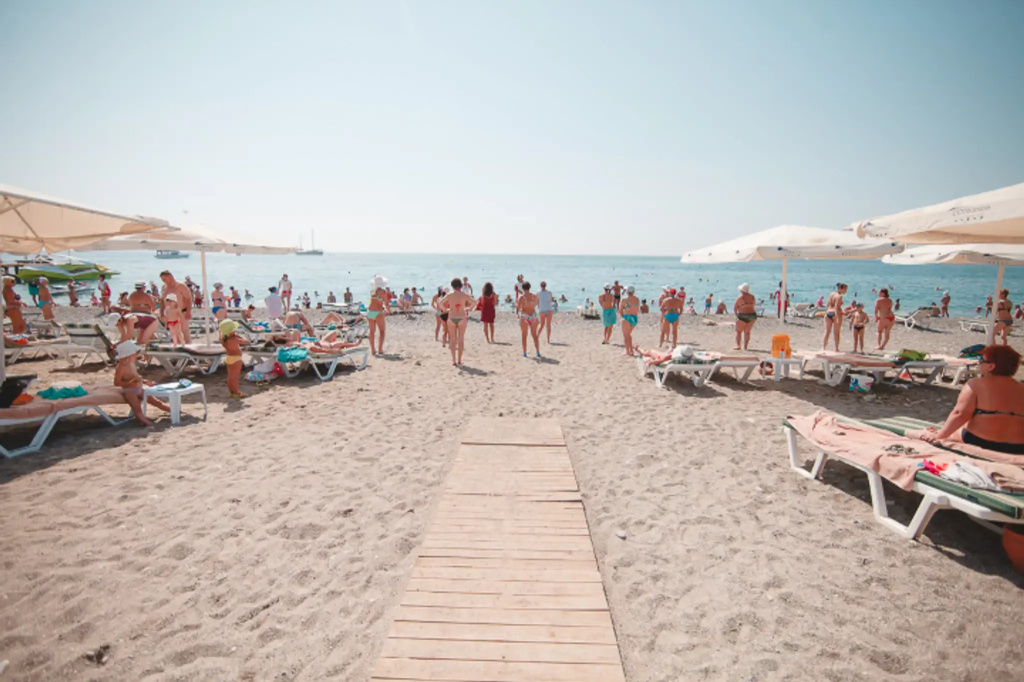 Отель LOceanica Beach Resort All Inclusive