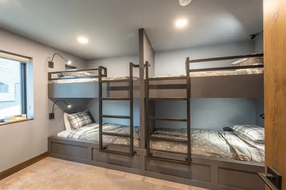 DV Loop Old Town Home by Luxury Mountain Destinations