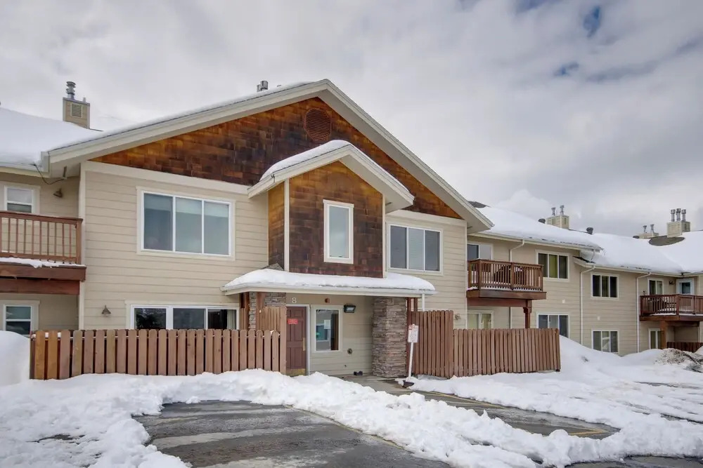 Condo in Cedar Creek w/ Shuttle to Big Sky Resort!