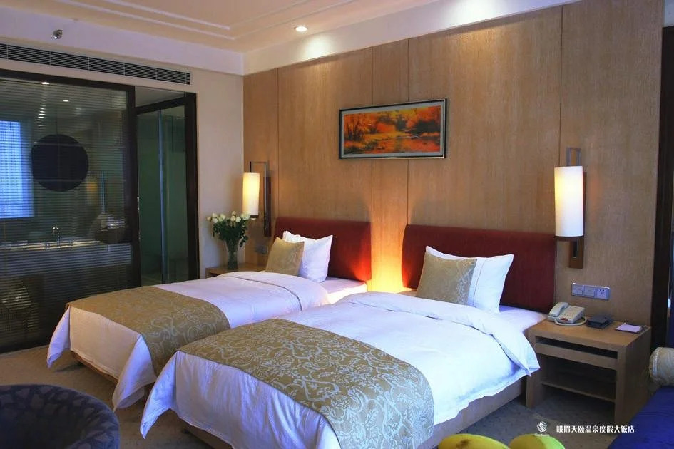 Emei Paradise Hot Spring Holiday Hotel