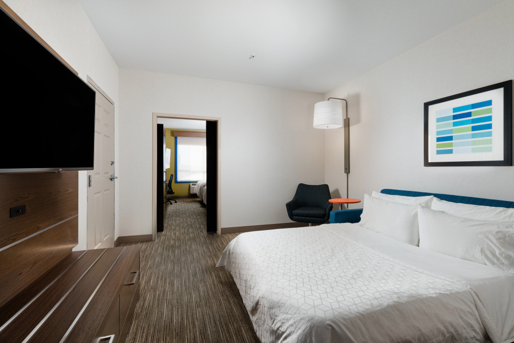 Holiday Inn Express Grande Prairie by IHG