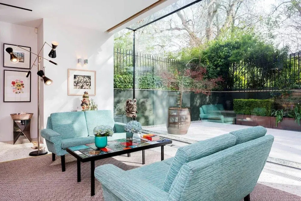 Veeve - Grand Notting Hill