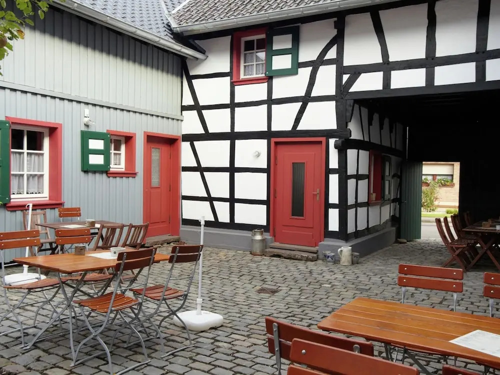 Modernes Apartment mit Parkplatz in der Eifel