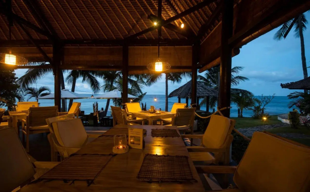 Relax Bali Resort, Diving & SPA, ocean front