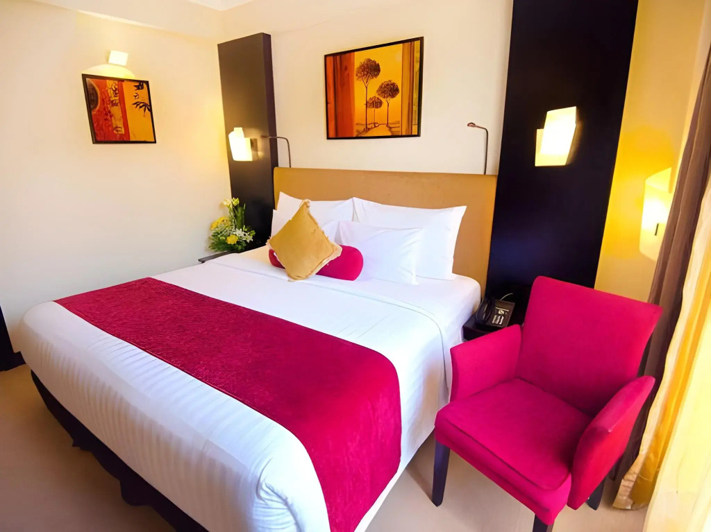 Sterlings Mac Hotel